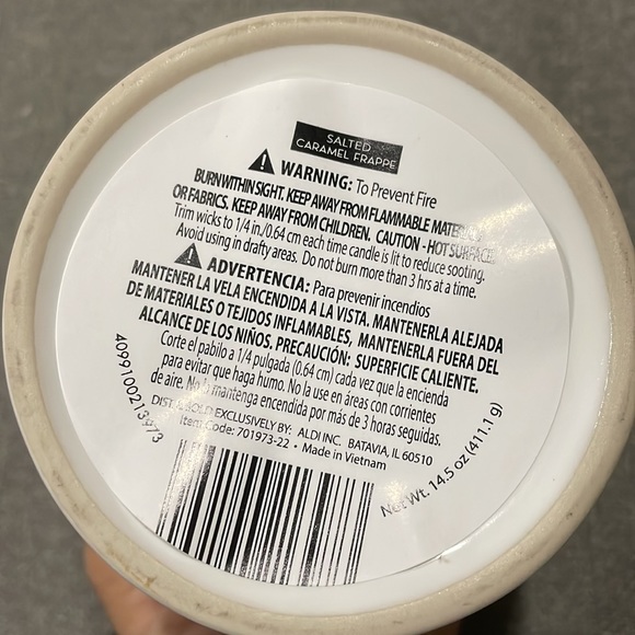 COPY - Huntington BUT FIRST COFFEE SALTED CARAMEL FRAPPE scent Soy Blend Candle… - Picture 5 of 7